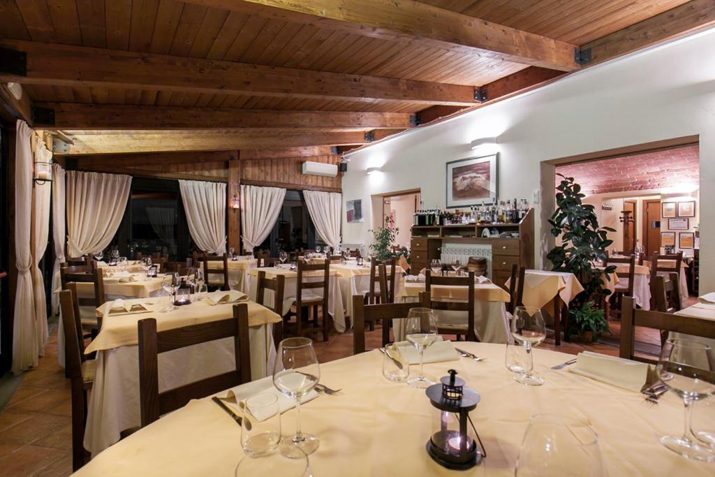 Il Conte Matto Hotel Trequanda Exterior foto